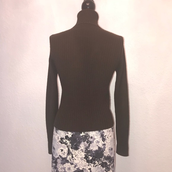 Betina Spitz Brown 2PC skirt suit - Picture 8 of 8